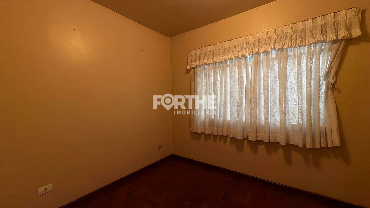 Casa à venda no Neva: