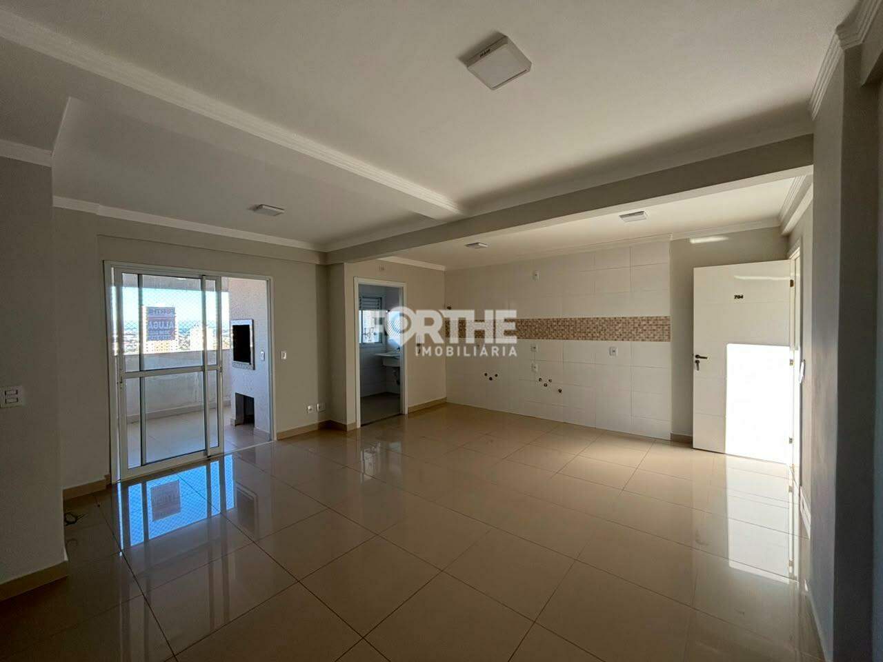 Apartamento para aluguel no Centro: 