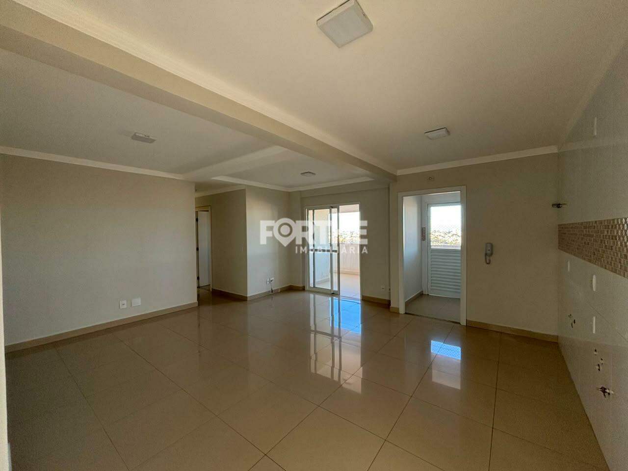 Apartamento para aluguel no Centro: 