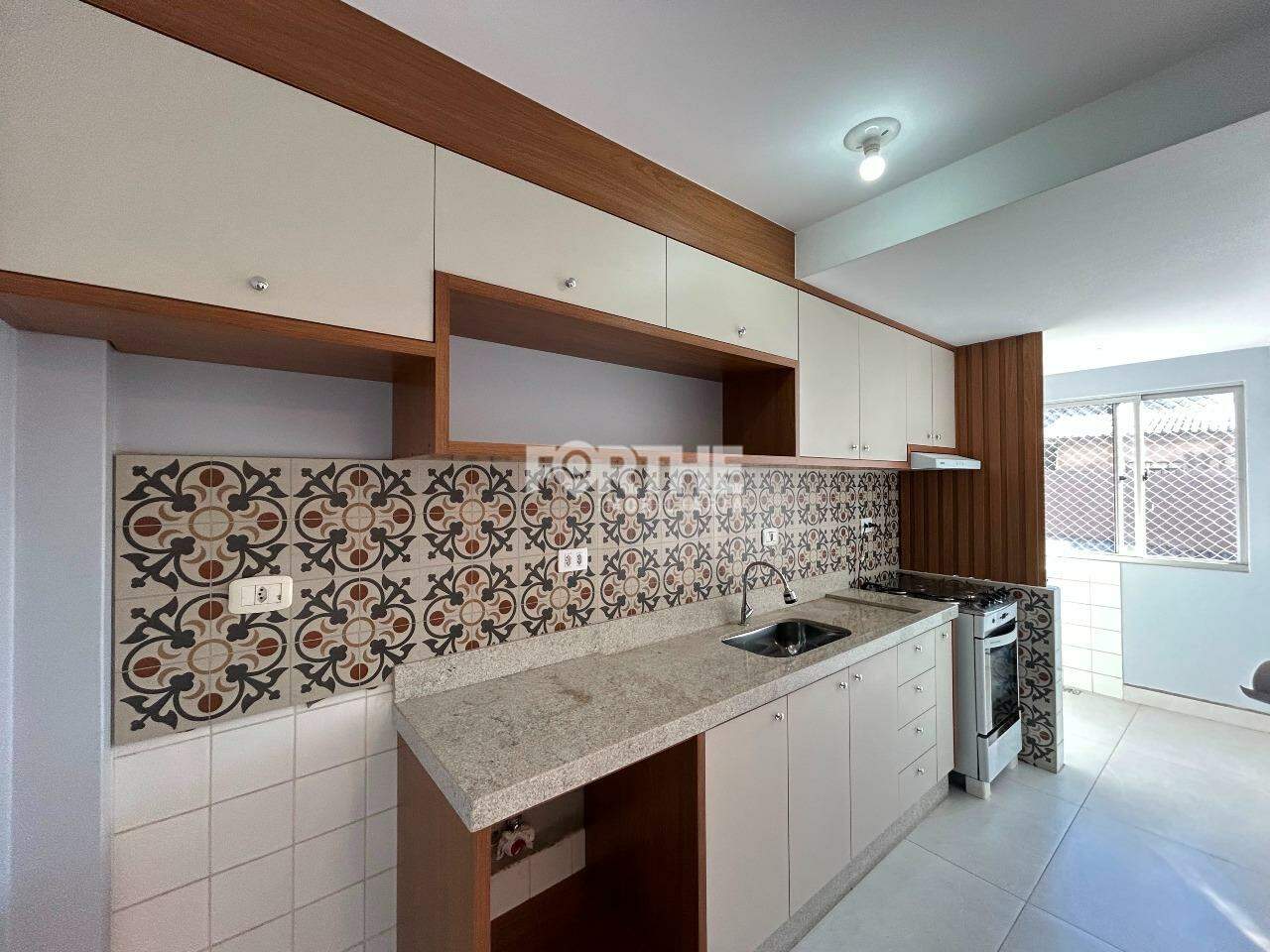 Apartamento para aluguel no Neva: 
