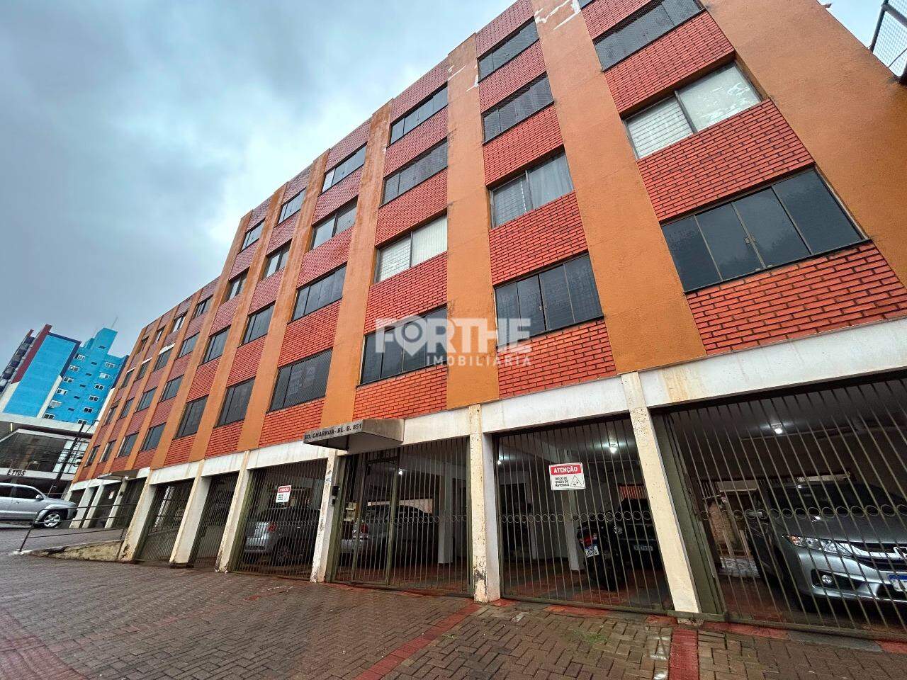 Apartamento para aluguel no Centro: 