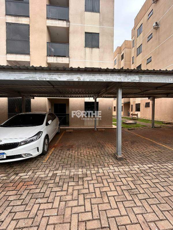 Apartamento para aluguel no Esmeralda: 