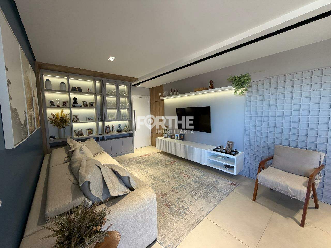 Apartamento 3 Dormitórios Neva 123m²
