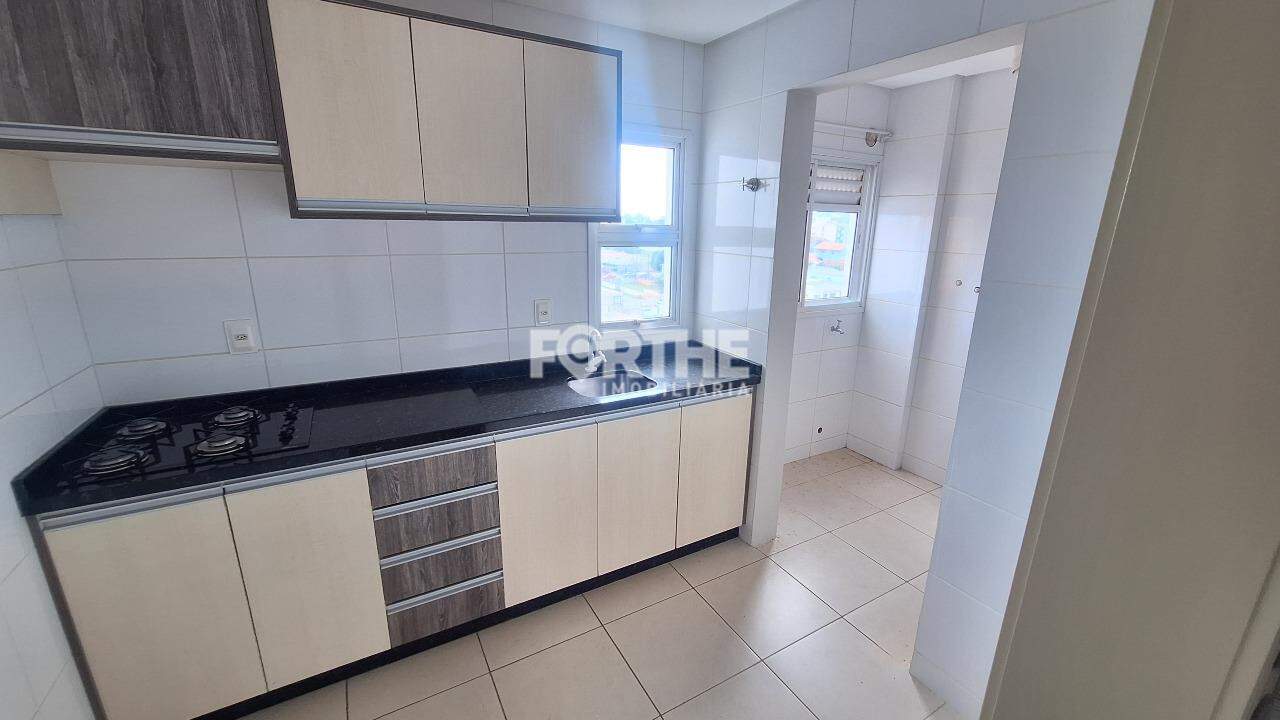 Apartamento à venda no Coqueiral: 