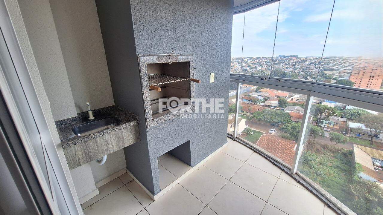 Apartamento à venda no Coqueiral: 