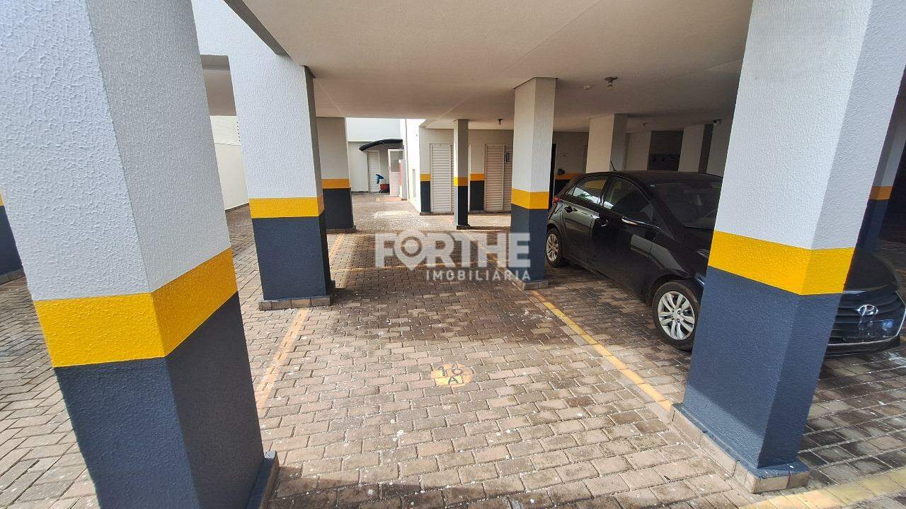 Apartamento à venda no Coqueiral: 