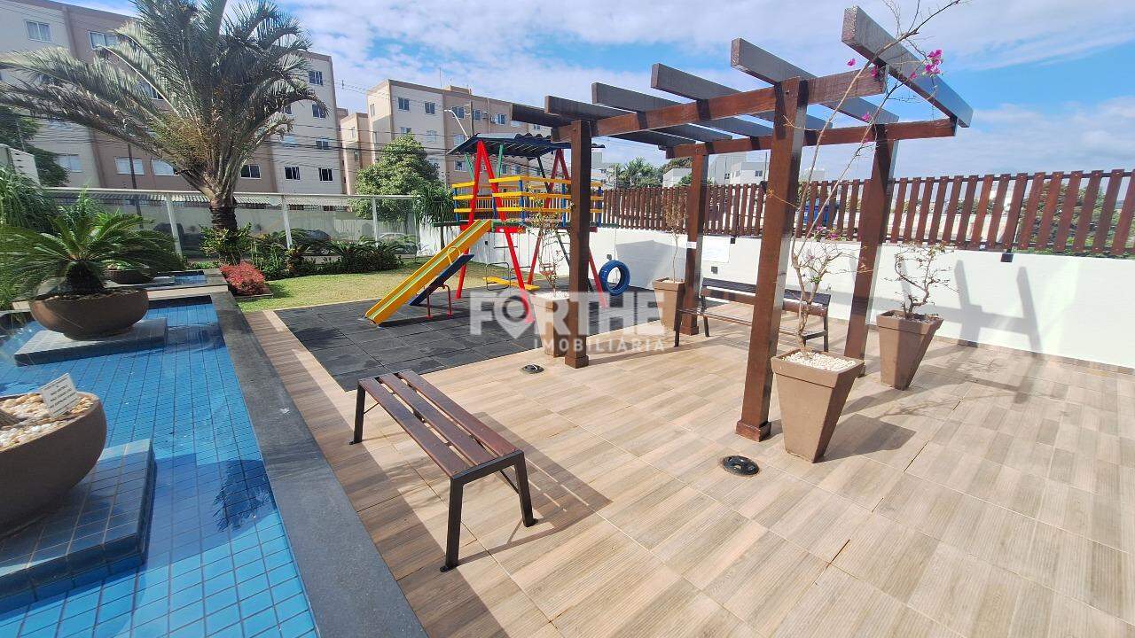 Apartamento à venda no Coqueiral: 