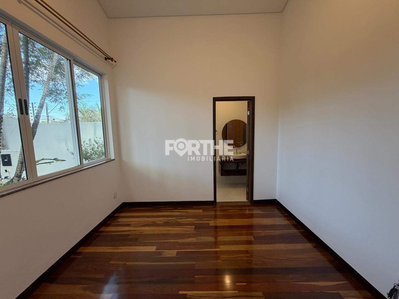 Casa à venda no Recanto Tropical: 