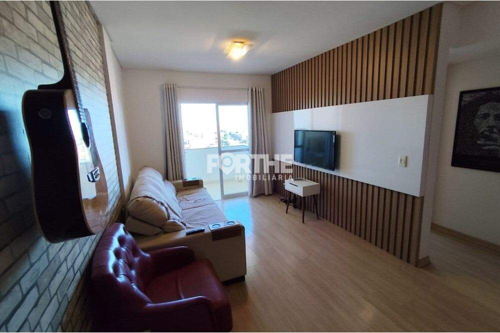 Apartamento à venda no Neva: 