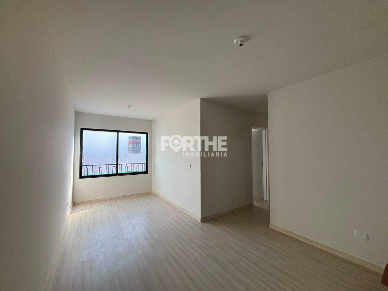 Apartamento para aluguel no Pioneiros Catarinenses:
