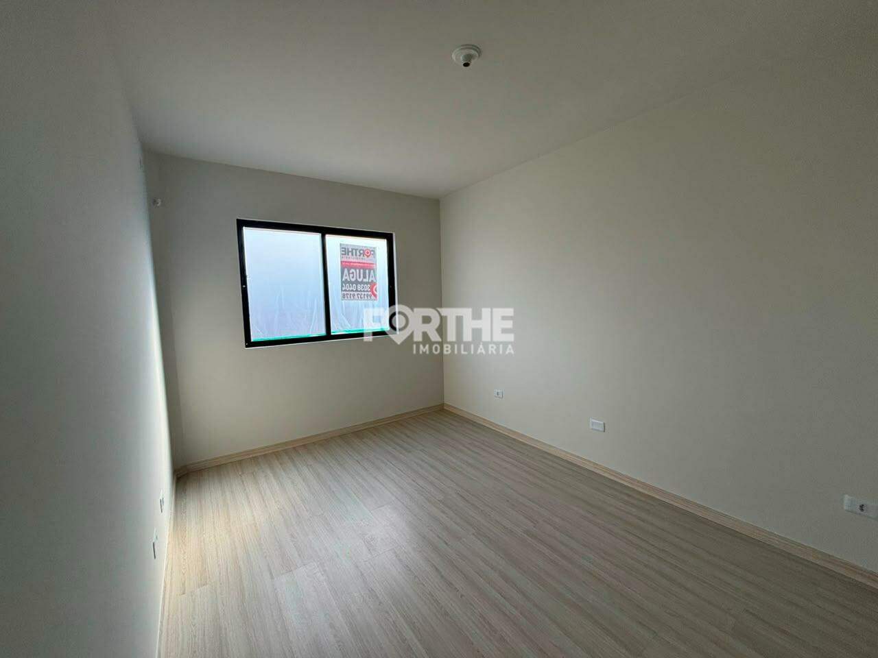 Apartamento para aluguel no Pioneiros Catarinenses: