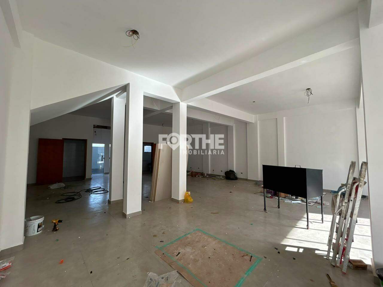 Sala comercial para aluguel no Santa Cruz: 