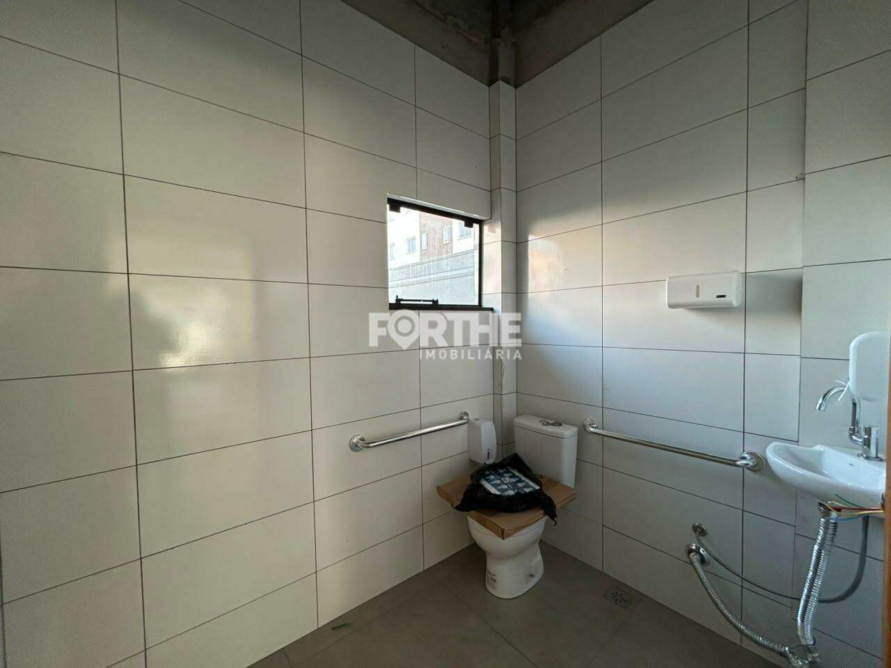 Sala comercial para aluguel no Santa Cruz: 