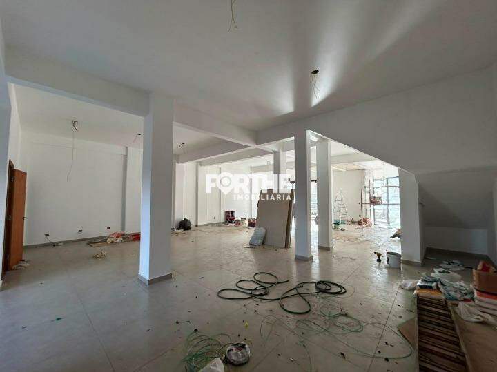 Sala comercial para aluguel no Santa Cruz: 