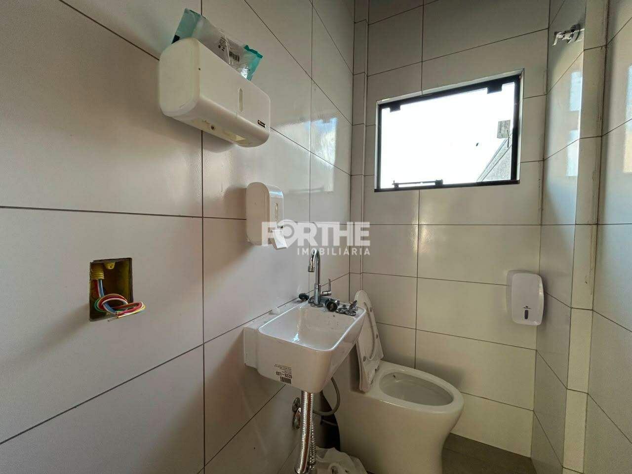 Sala comercial para aluguel no Santa Cruz: 