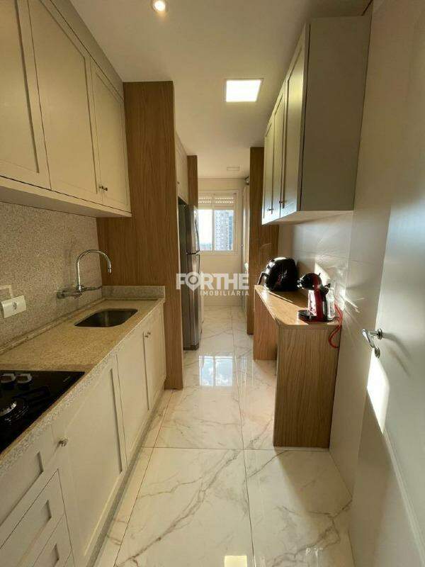 Apartamento para aluguel no Centro: 
