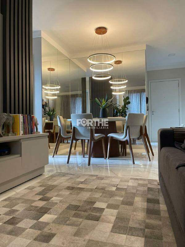 Apartamento para aluguel no Centro: 
