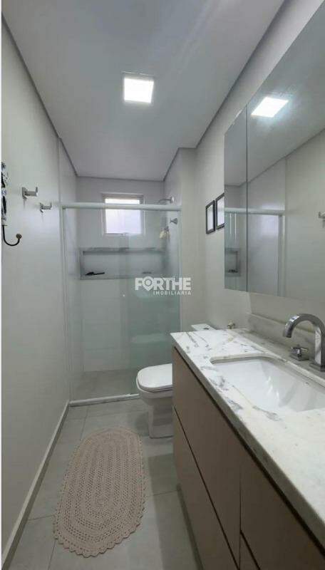 Apartamento à venda no Neva: