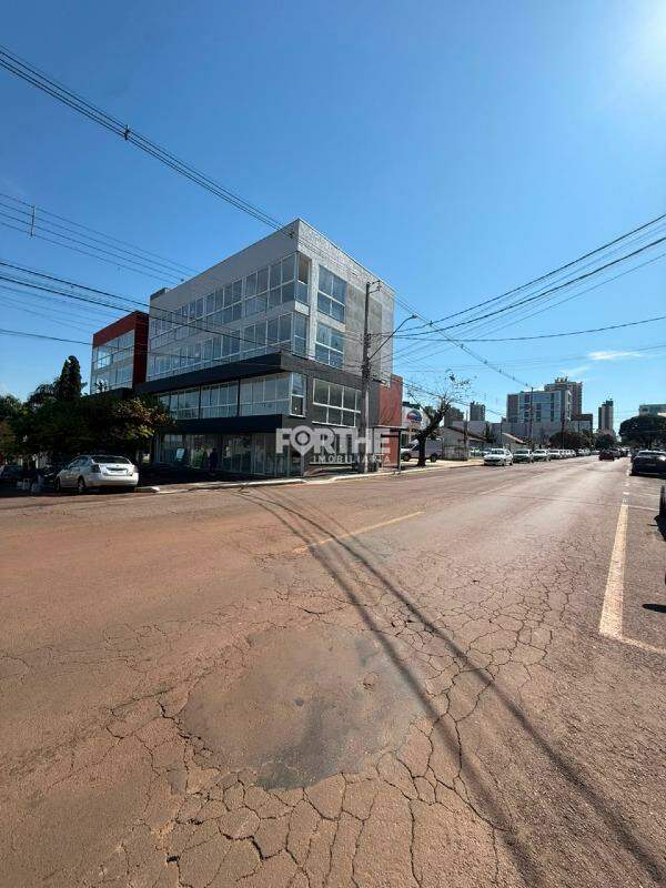 Sala comercial à venda no Parque São Paulo: 