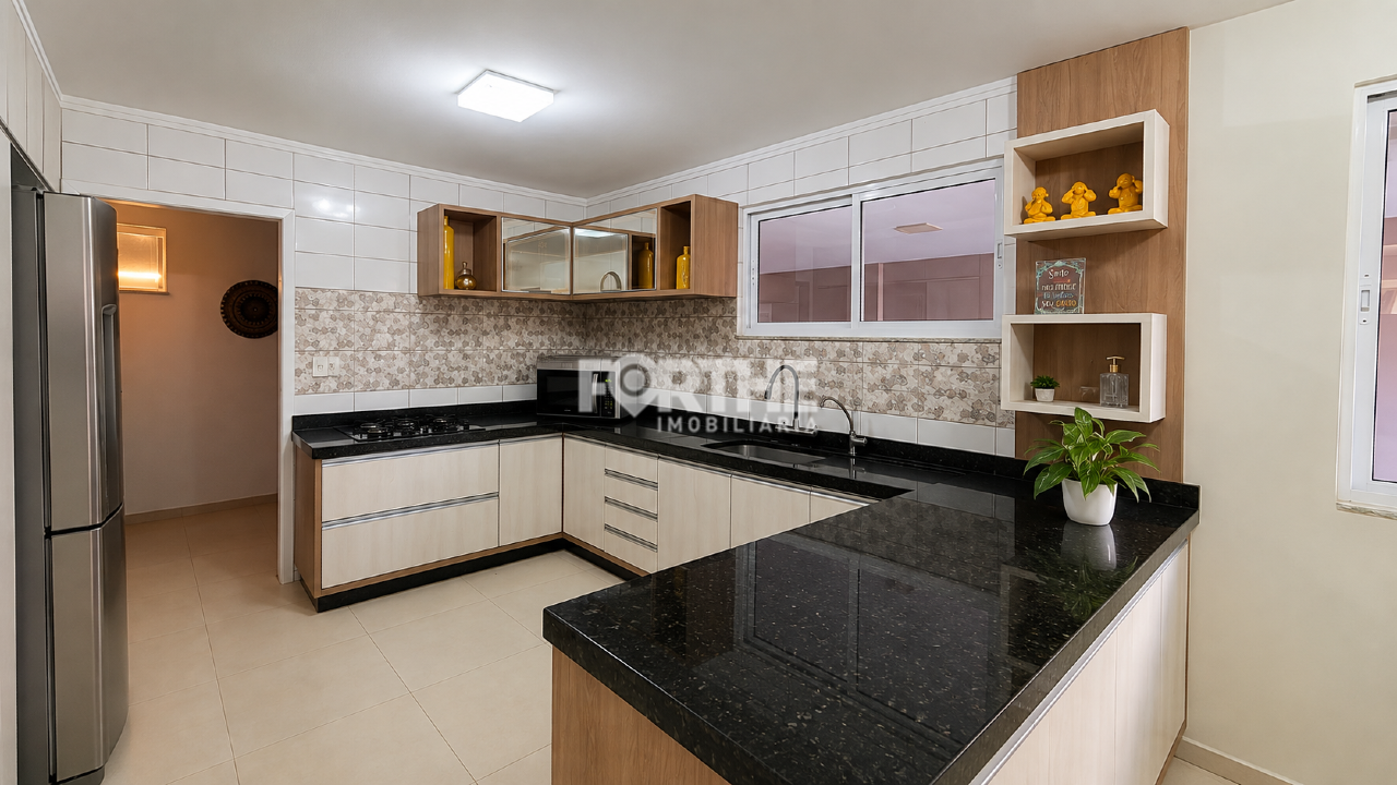 Casa à venda no Centro: 