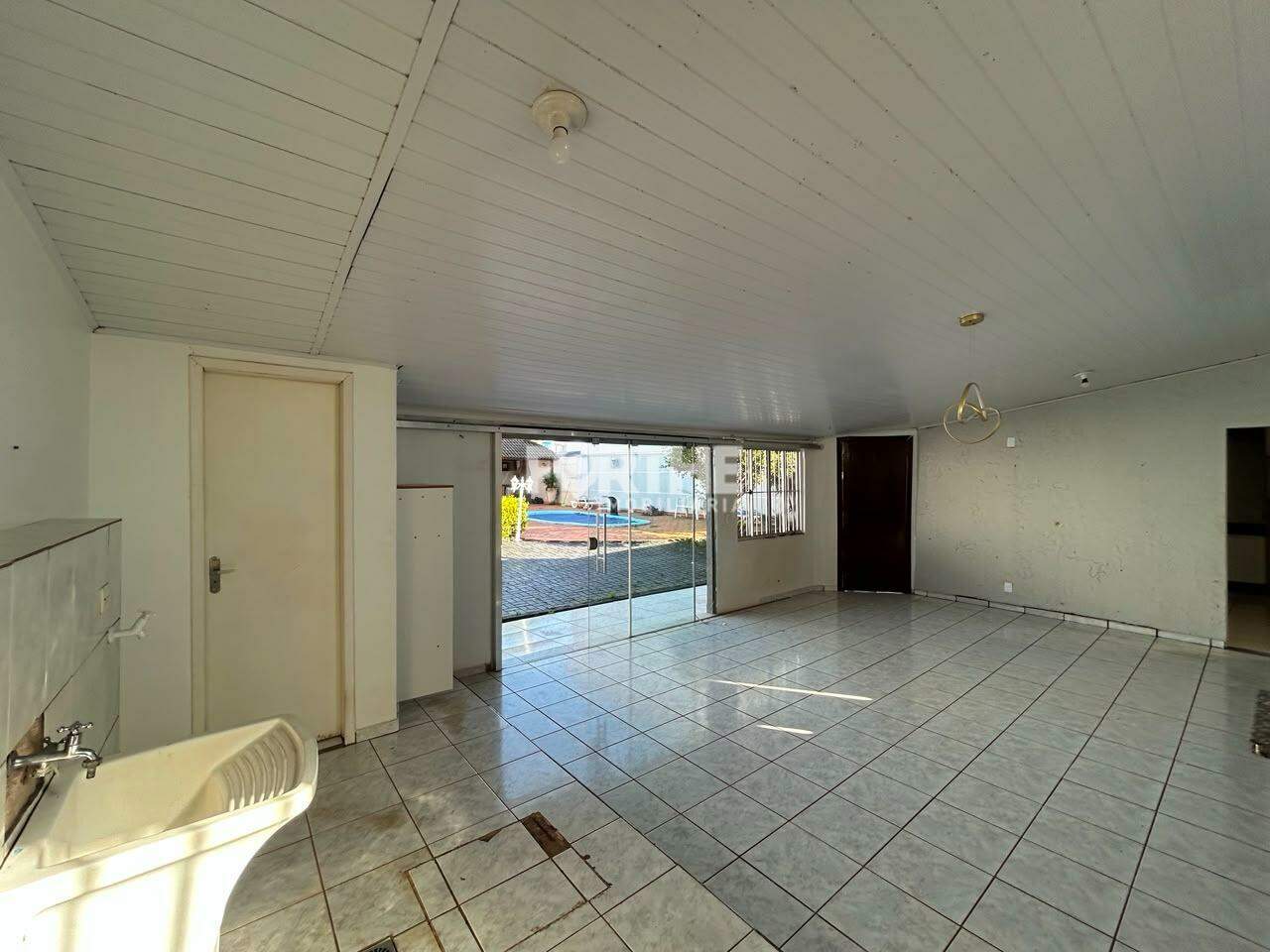 Casa à venda no Universitário: 
