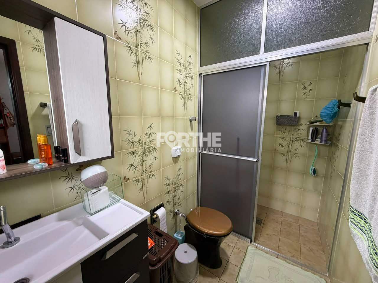 Casa à venda no Recanto Tropical: 