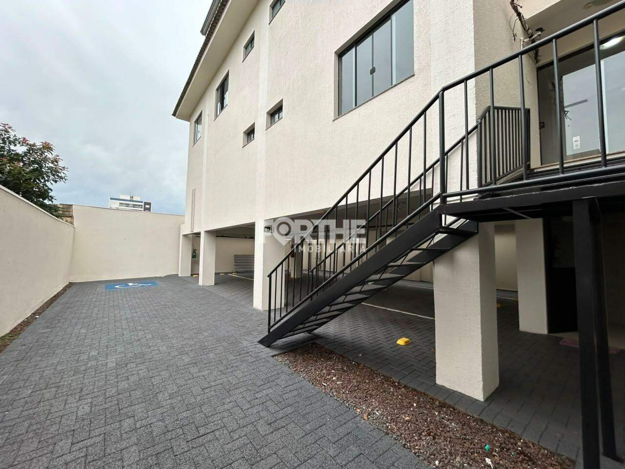 Sala comercial para aluguel no Centro: