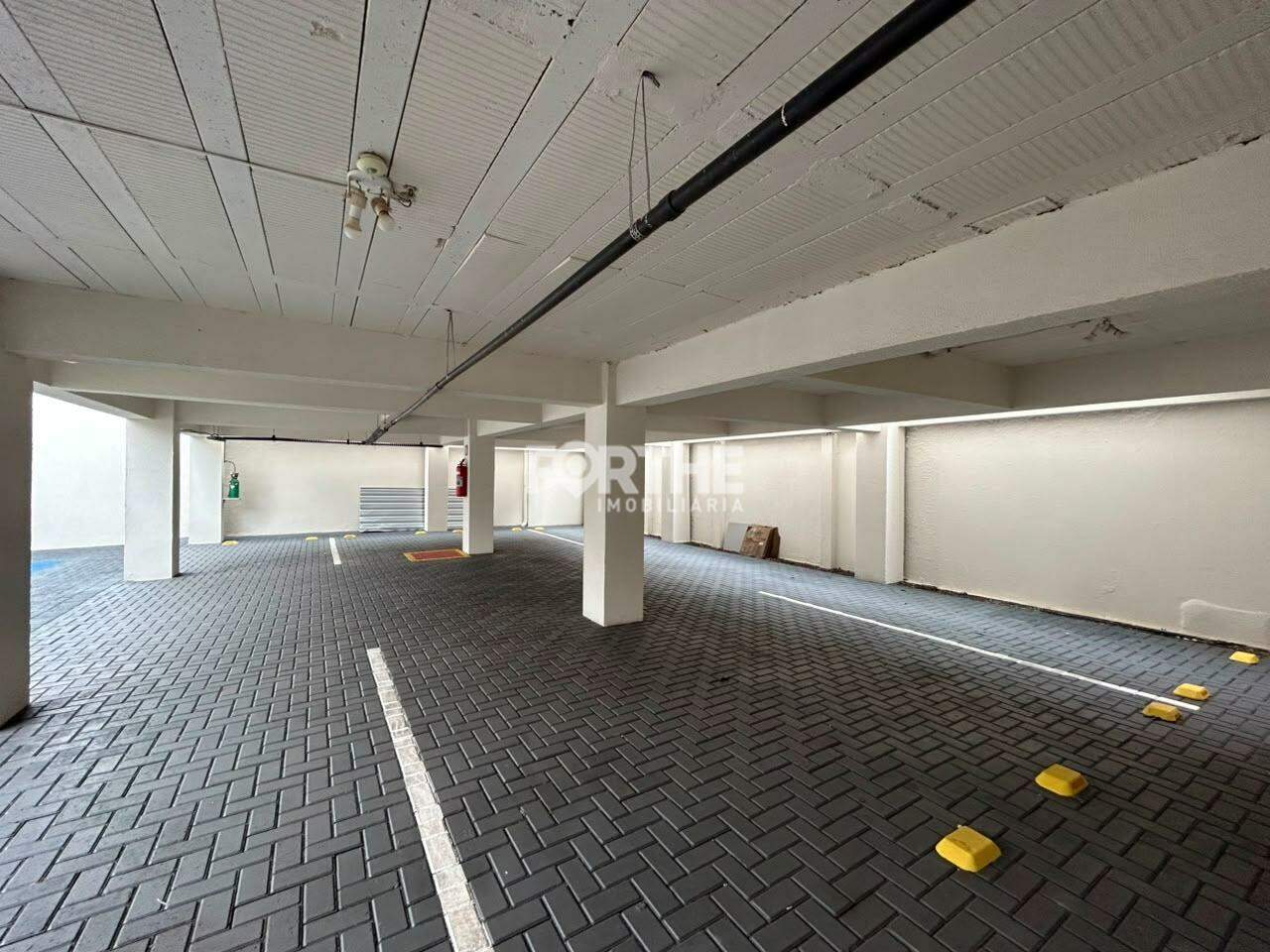 Sala comercial para aluguel no Centro:
