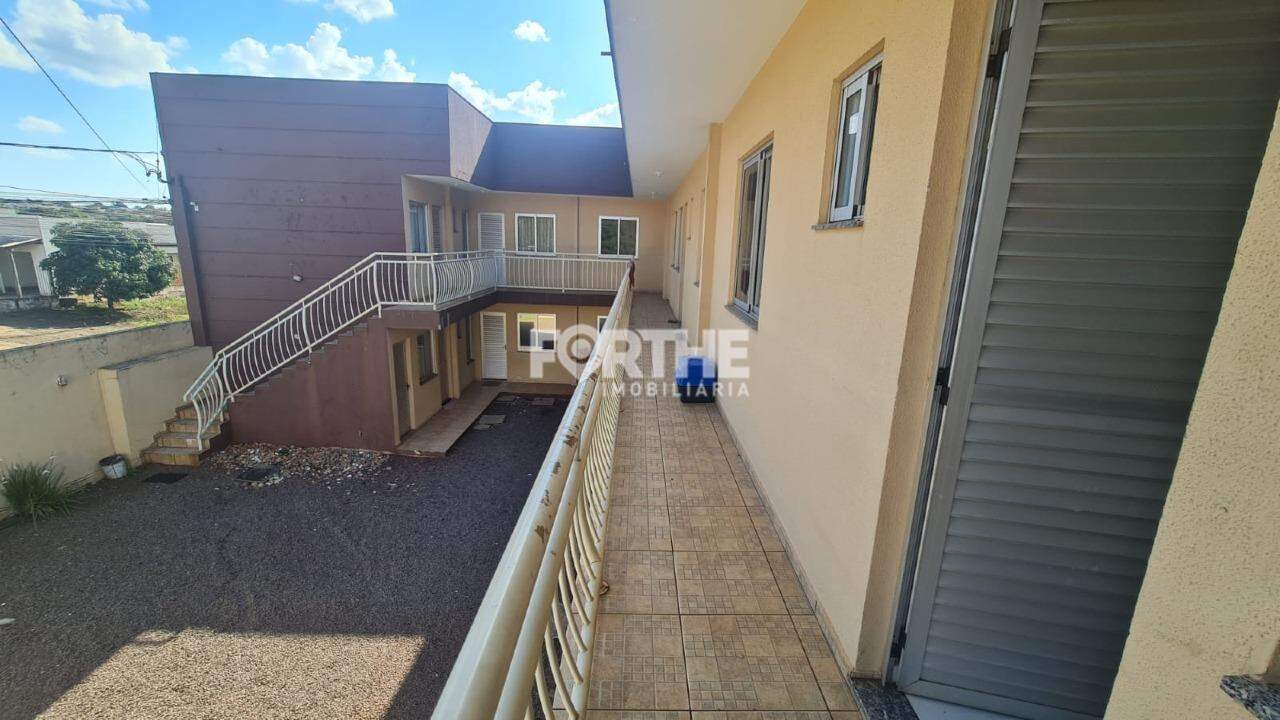 Prédio à venda no Santo Onofre: 