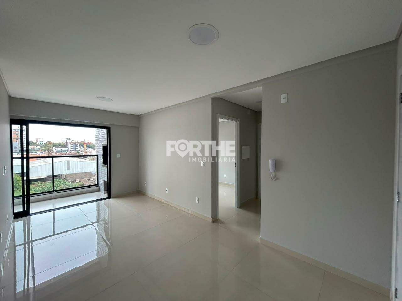 Apartamento para aluguel no Centro: 