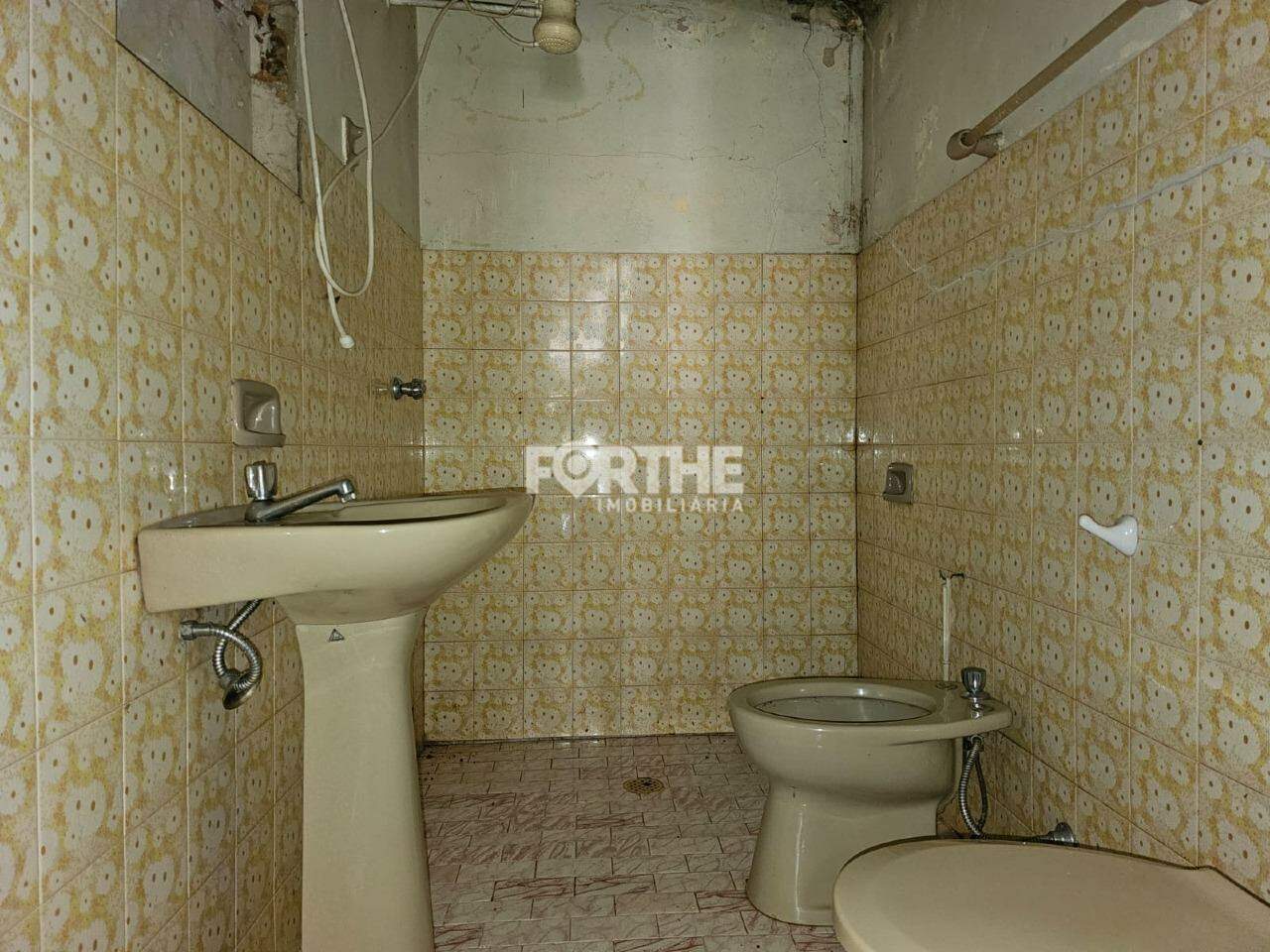 Casa à venda no Universitário: 