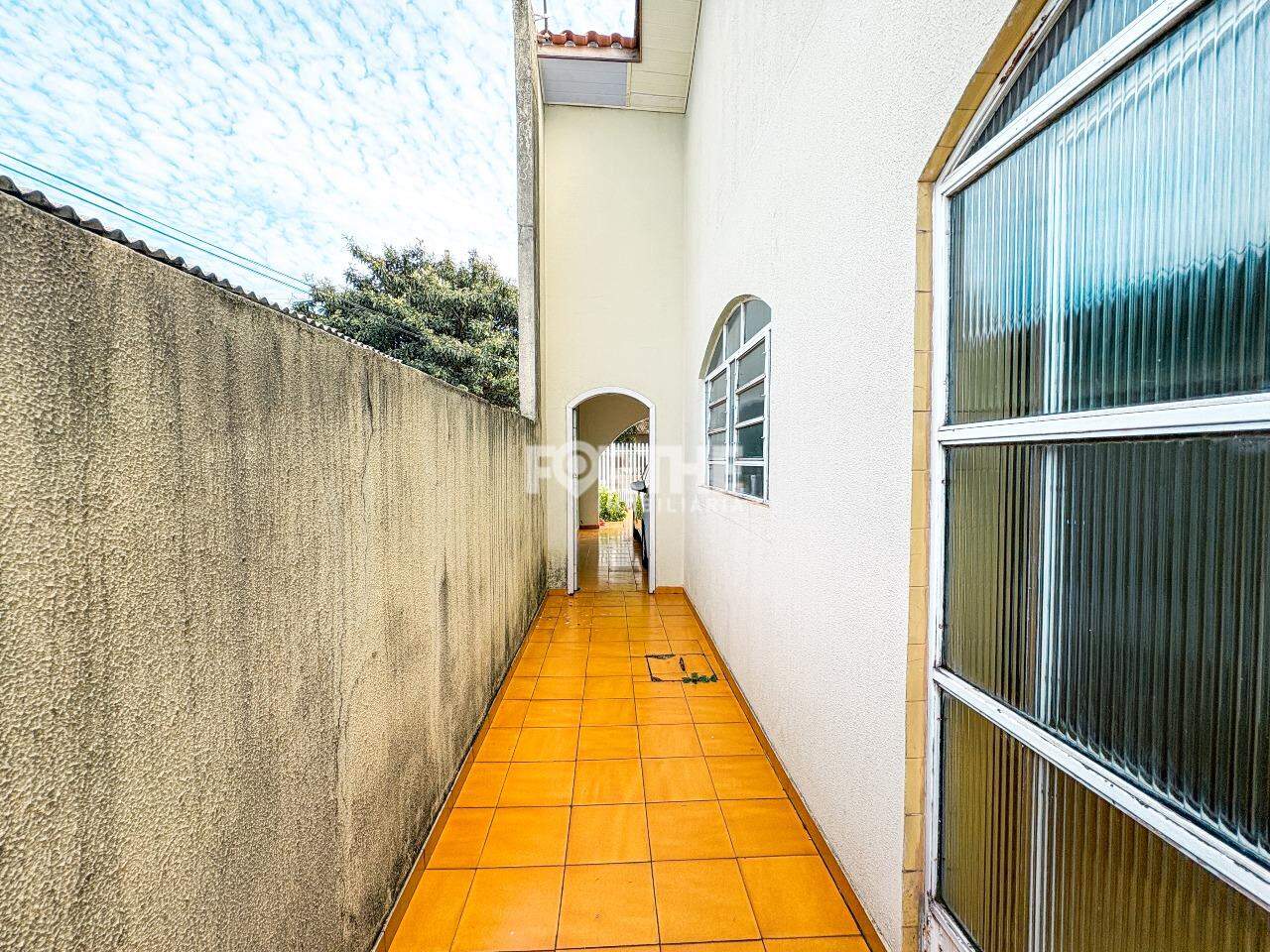 Casa à venda no Maria Luiza: 