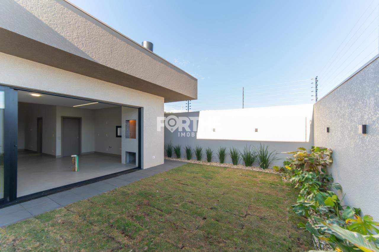 Casa à venda no Recanto Tropical IV: 