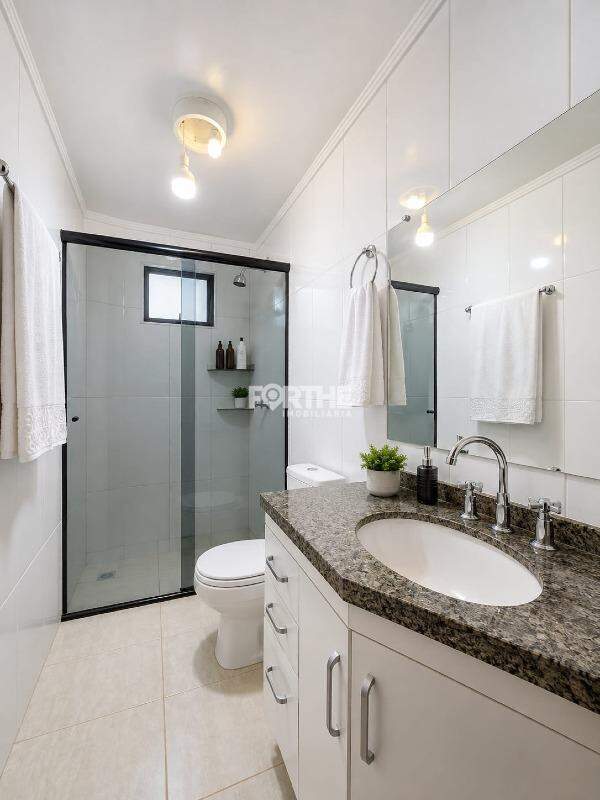 Apartamento à venda no Neva: