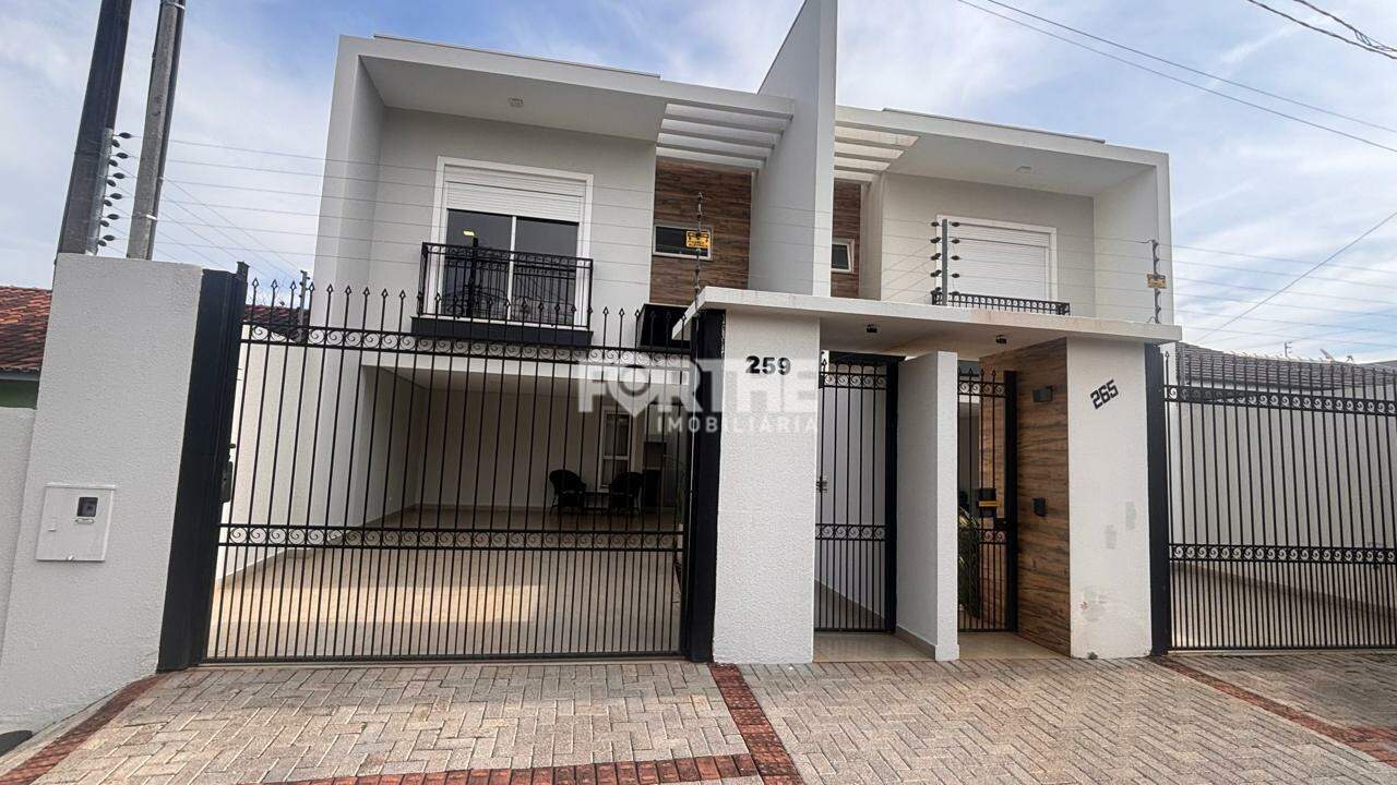 Sobrado à venda no Novo Milênio: 