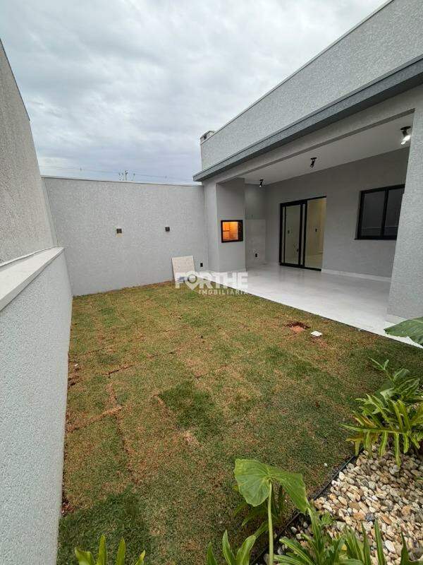 Casa à venda no Recanto Tropical II: 