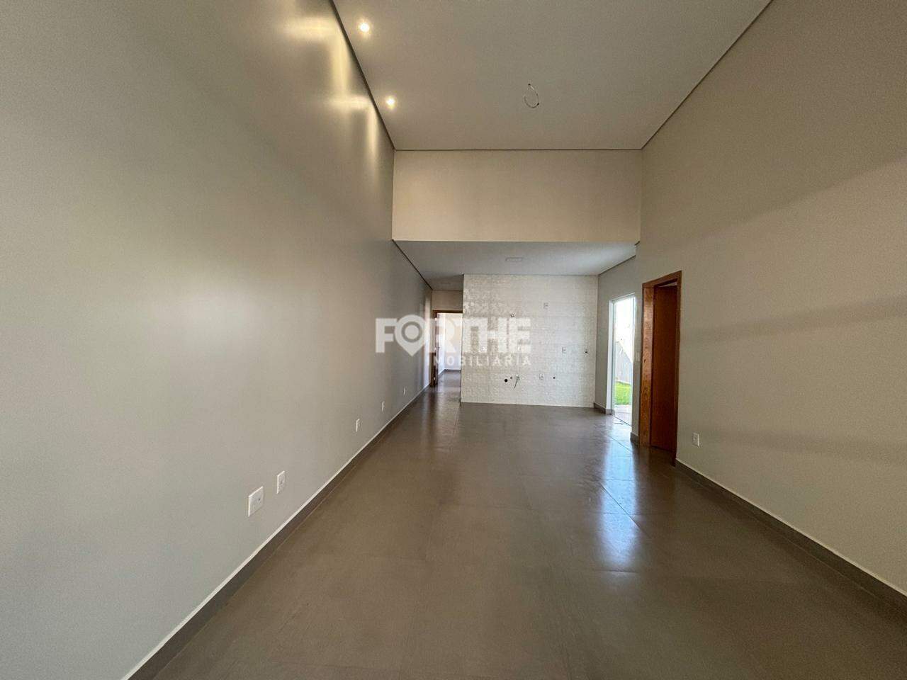 Casa à venda no Recanto Tropical IV: sala e cozinha integradas