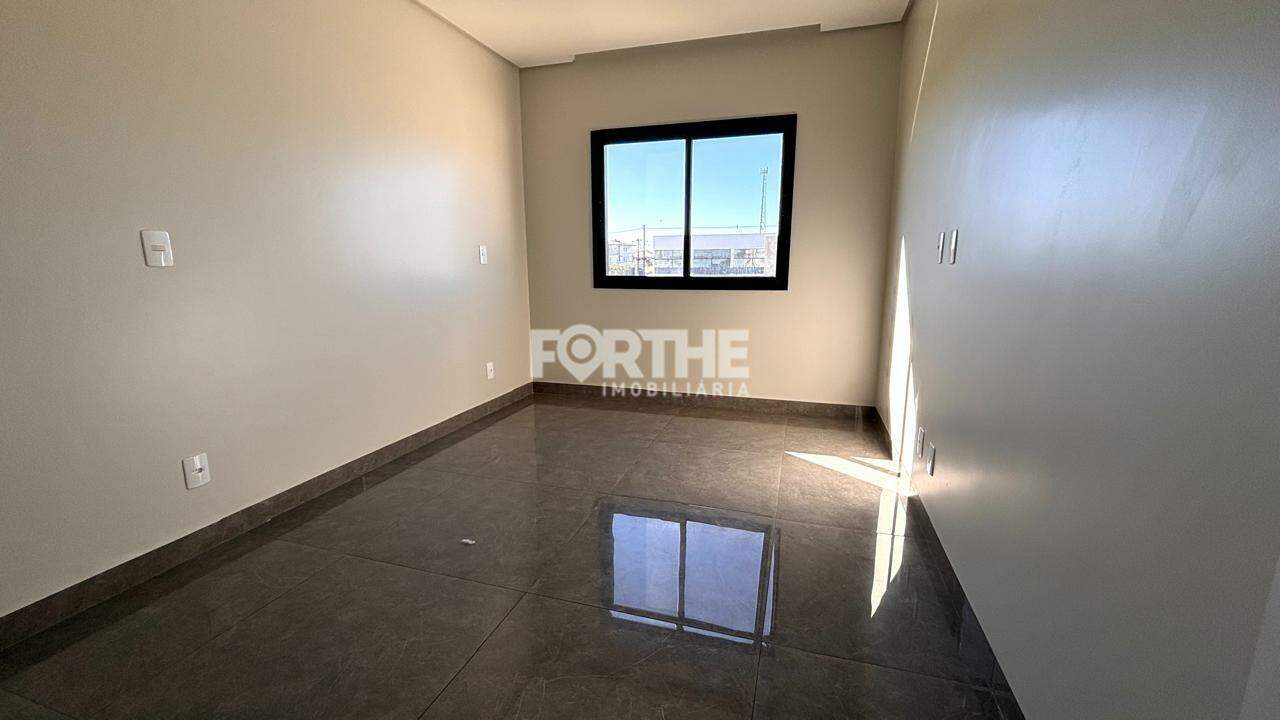 Sobrado à venda no Jardim Veredas: