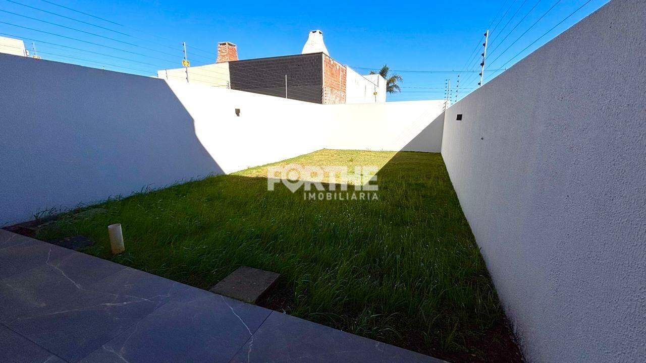 Sobrado à venda no Jardim Veredas: 