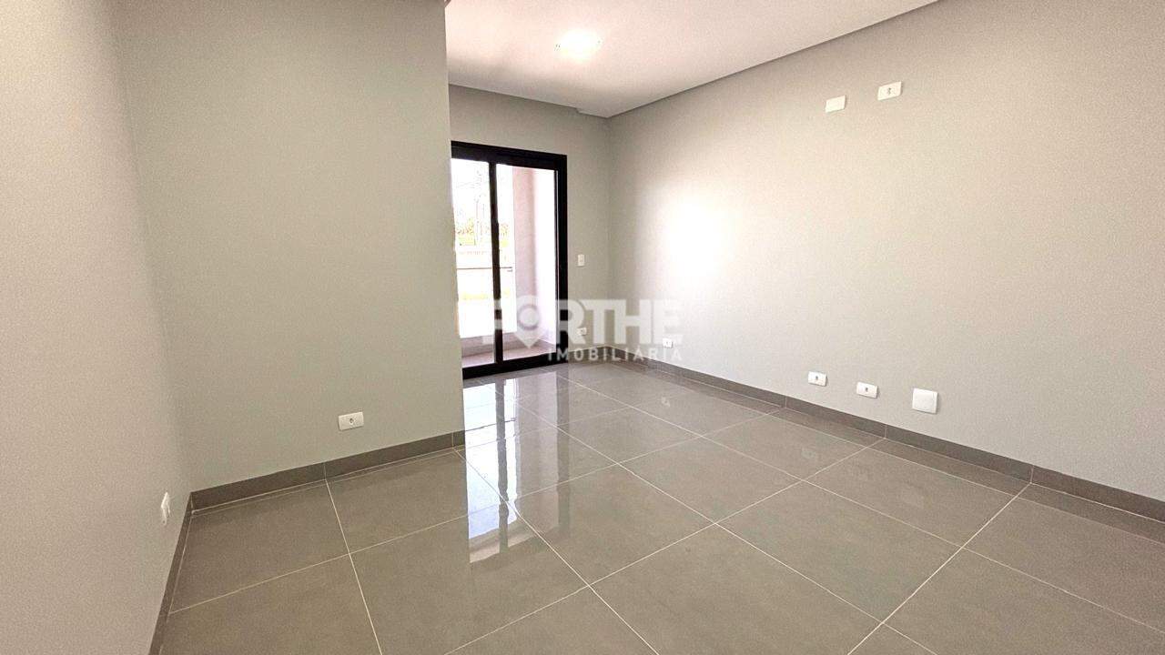 Sobrado à venda no Jardim Veredas: