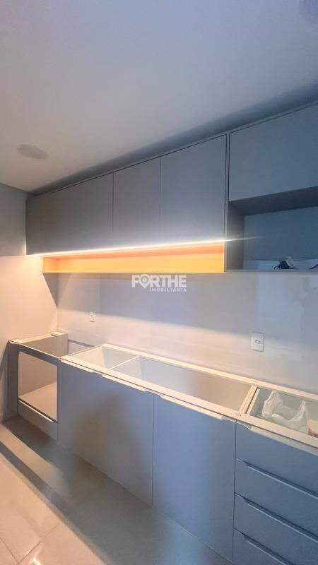 Apartamento para aluguel no Centro: 