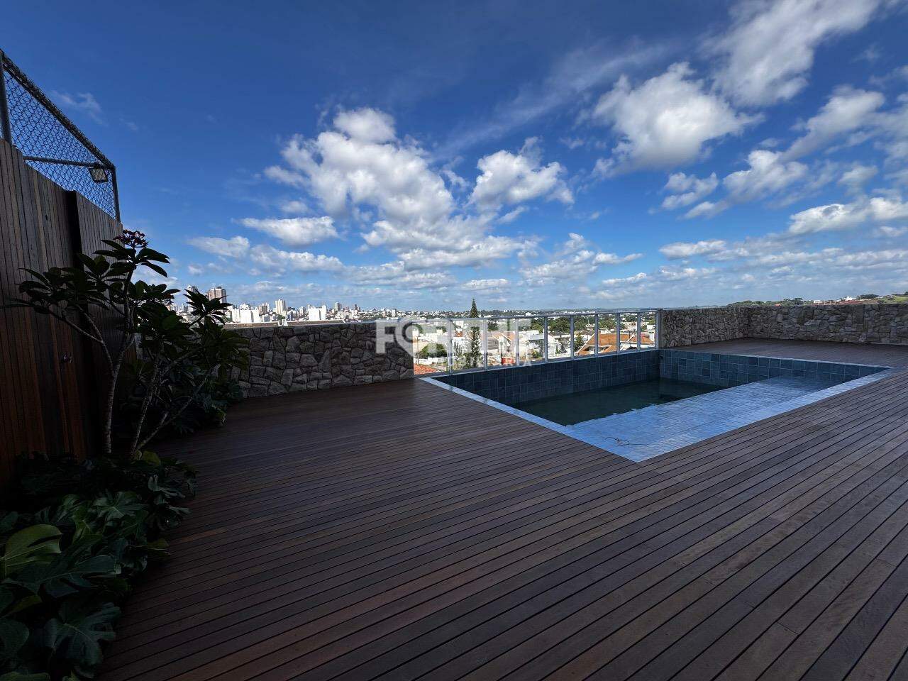 Apartamento à venda no Country: