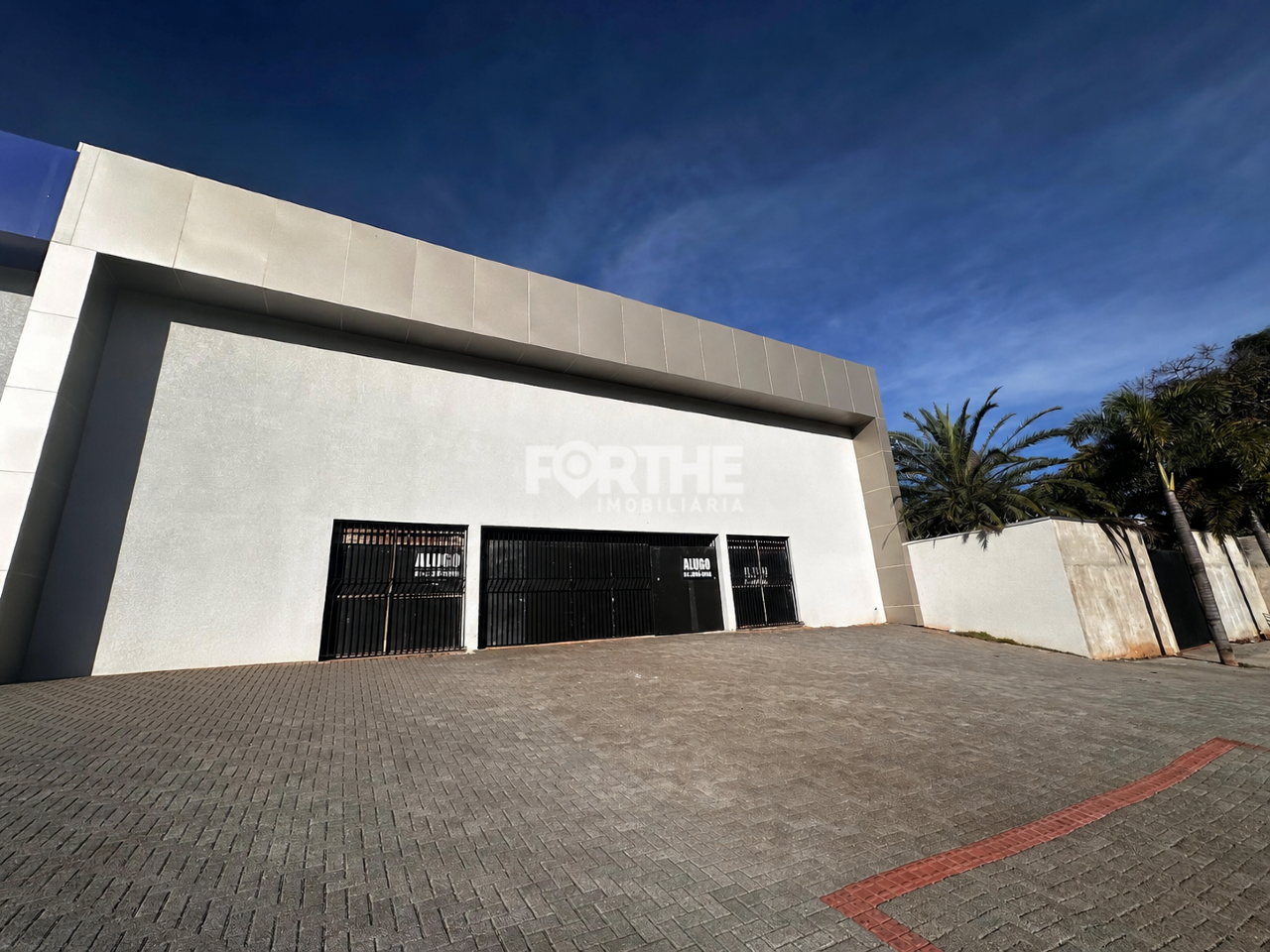 Barracão Centro 915m²