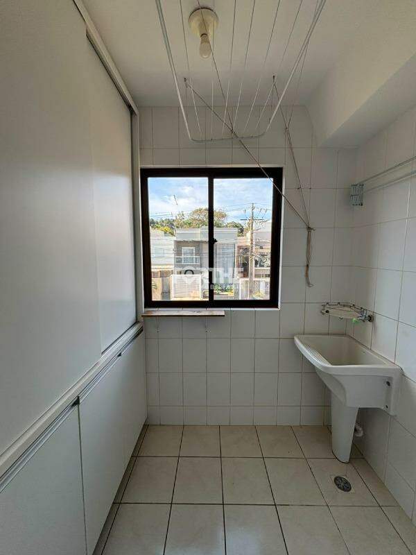 Apartamento para aluguel no Country: 