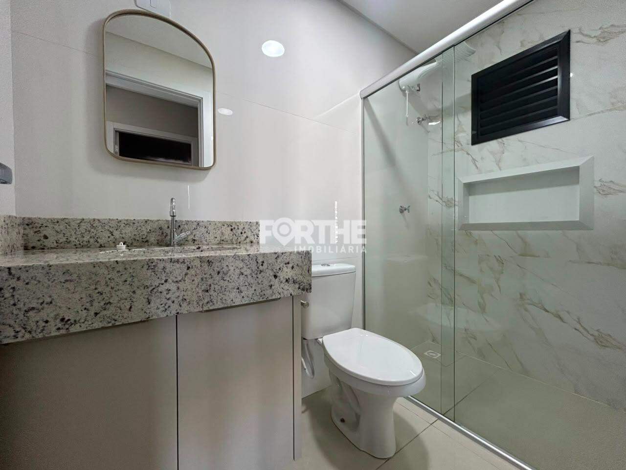 Apartamento para aluguel no Centro: 