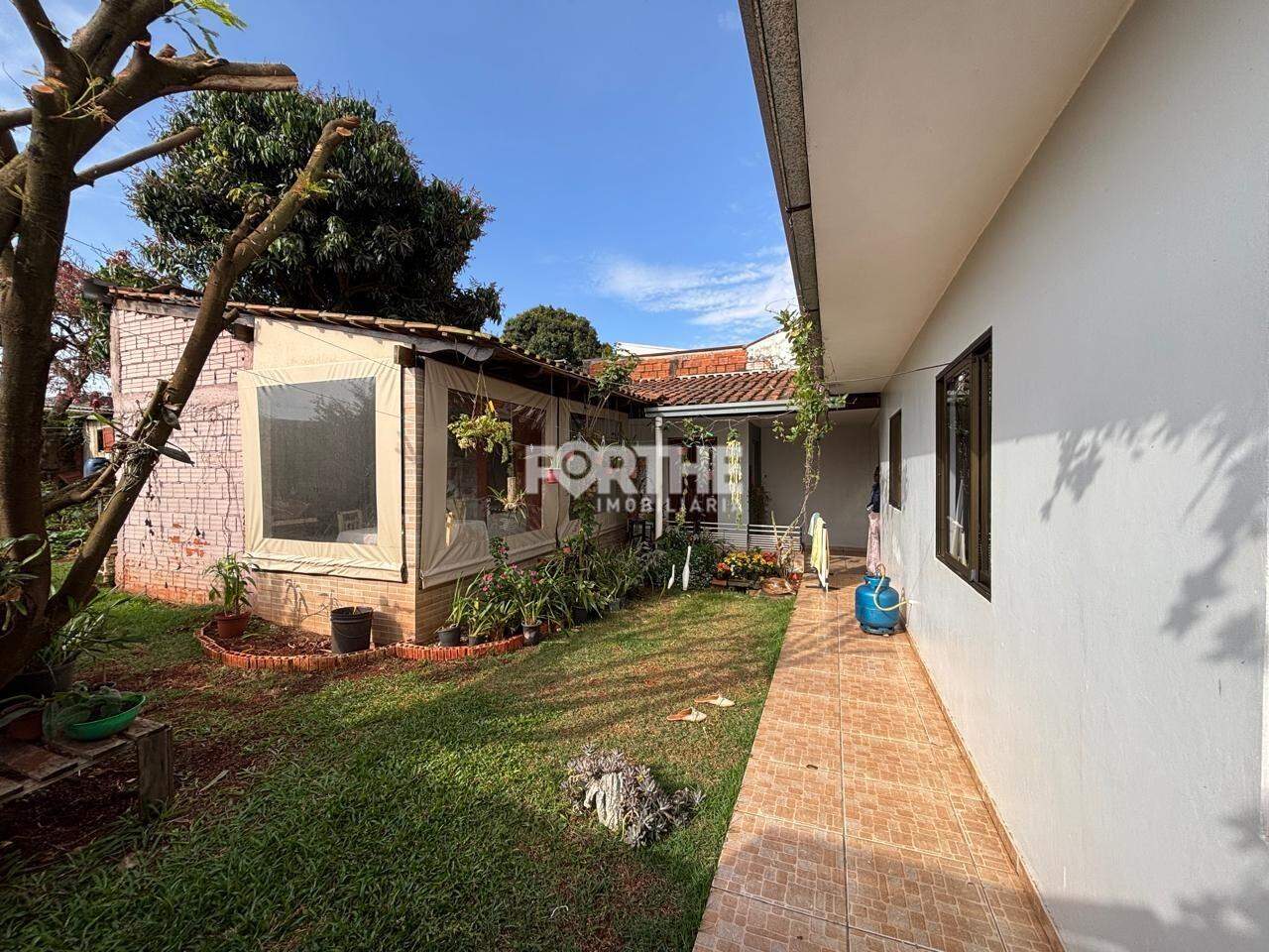 Casa à venda no Neva: