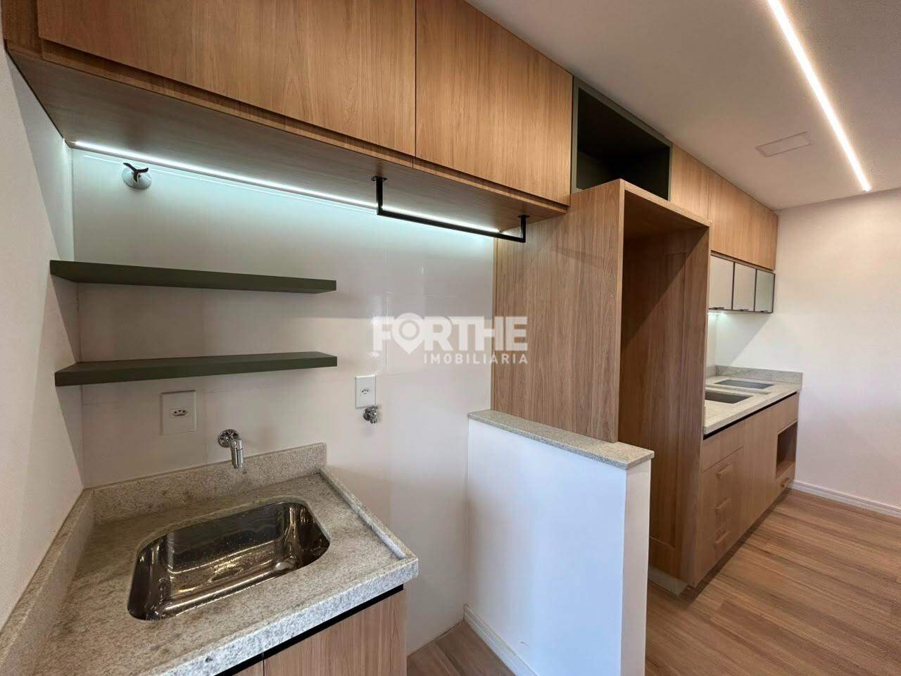 Apartamento para aluguel no Pioneiros Catarinenses: