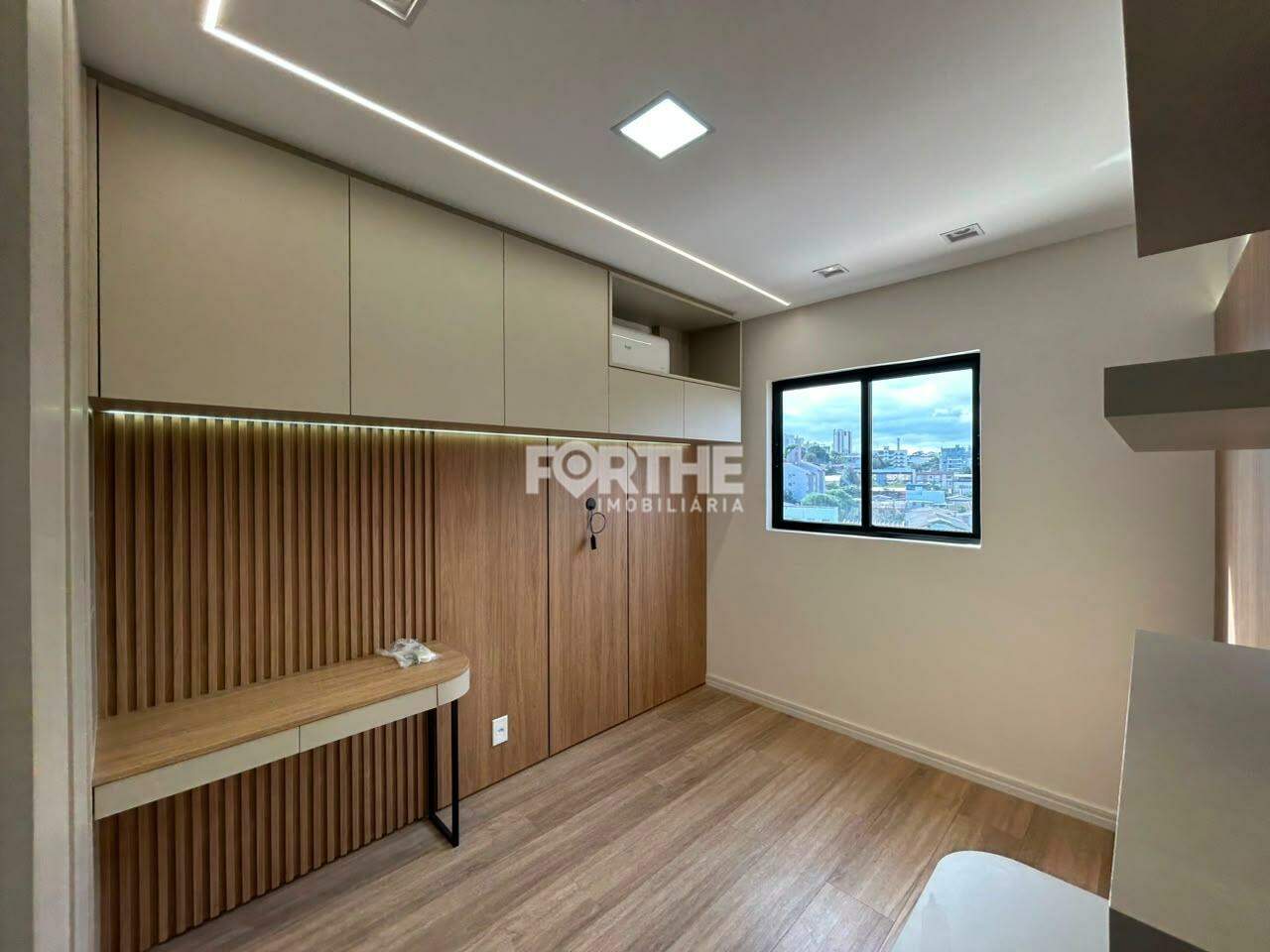 Apartamento para aluguel no Pioneiros Catarinenses: