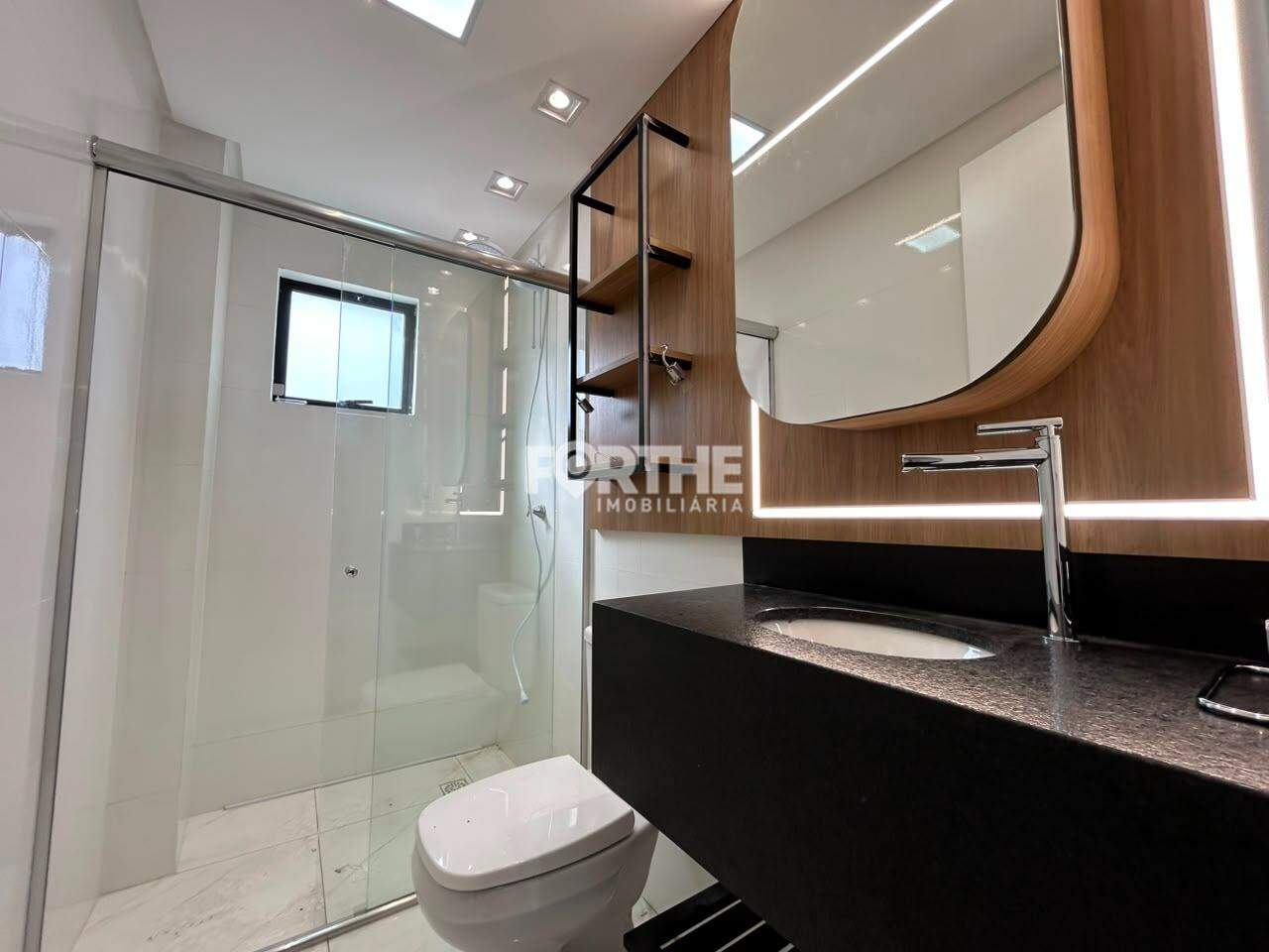 Apartamento para aluguel no Pioneiros Catarinenses: