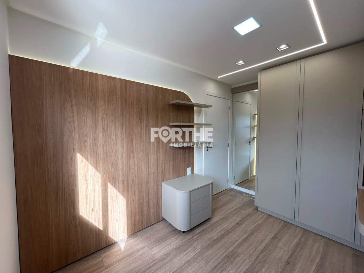 Apartamento para aluguel no Pioneiros Catarinenses: